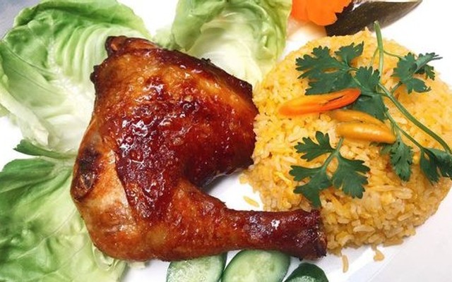 Phi Phi Quán - Cơm Gà Xối Mỡ - Trần Phú