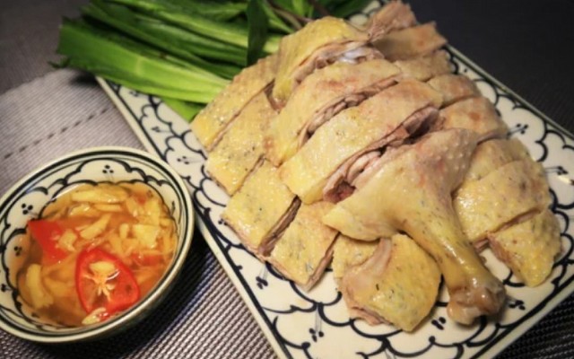 Quán Gà Ta & Vịt Ta Thanh Đa - Bùi Quang Là