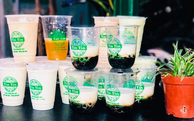 Trà Sữa Tin Tin - Sinh Tố, Nước Ép & Mỳ Cay - Hẻm 136 Đồng Khởi