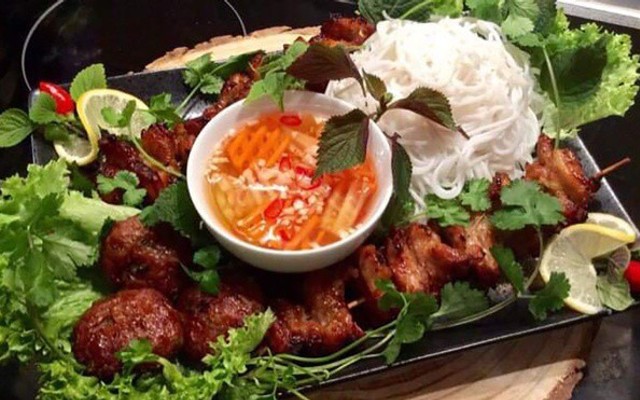 Quán Bắc Hà Bún Chả Hà Nội - Lê Hồng Phong