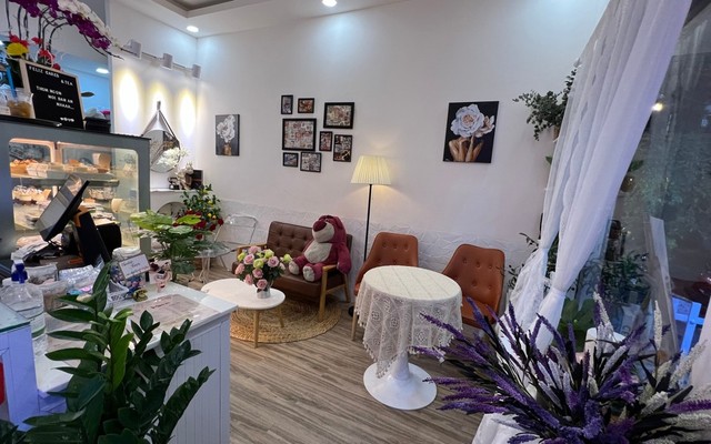 Feliz Cakes - Bakery Boutique & Tea