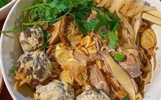 Foody Đống Đa - Bún Trộn & Phở Trộn - Ngõ Linh Quang