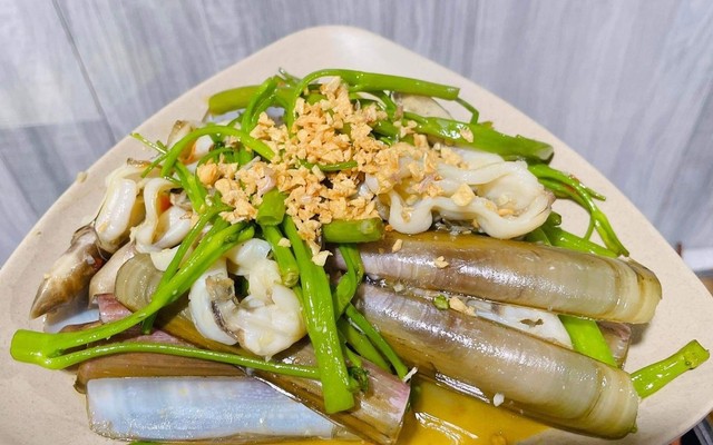 Tiệm Ốc Gạo Heo Quỳnh - Cửa Đại 