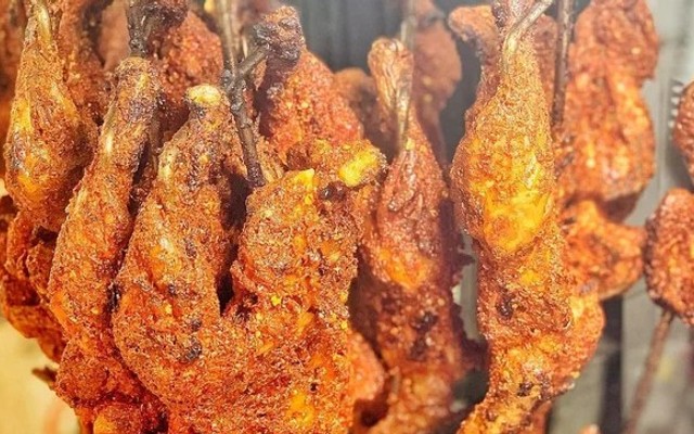 Gà Nướng Ông Tý - Tôn Đản