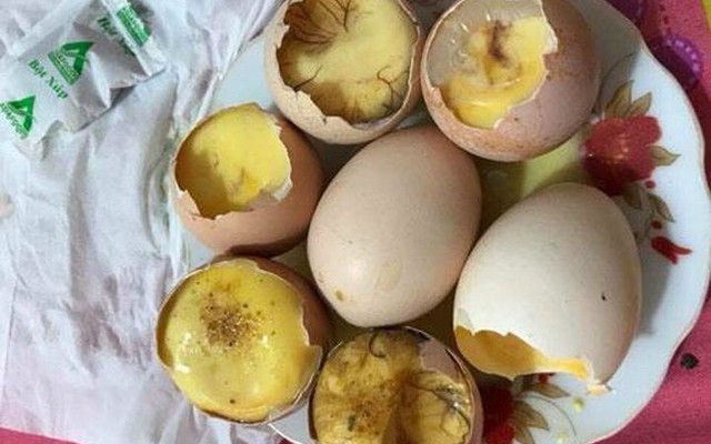 Trứng Gà Ác Lộn Ngọc Huyền - Huỳnh Văn Lũy