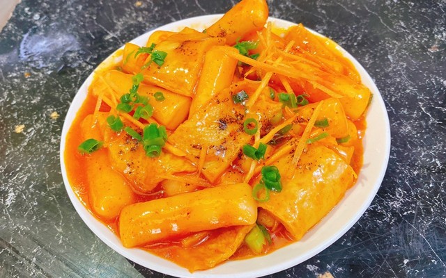 QUÁN Ế - Đồ Ăn Vặt - CMT8