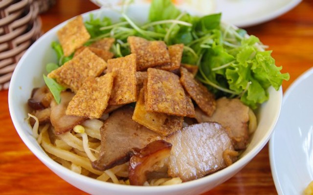 Quán Ăn Cô Vy - Mỳ Xíu & Cao Lầu - Lê Quảng Chí