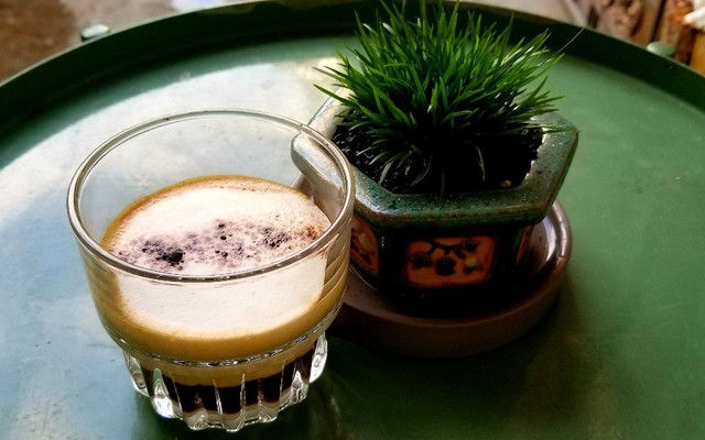 Út Cà Phê Muối - Trần Phú