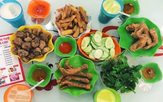 Tú Gà - Chân Gà Rang Muối - Quang Trung