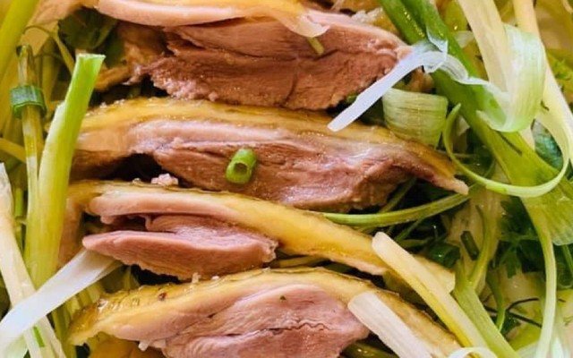 Gà Bà Nhan - 336 Bà Triệu