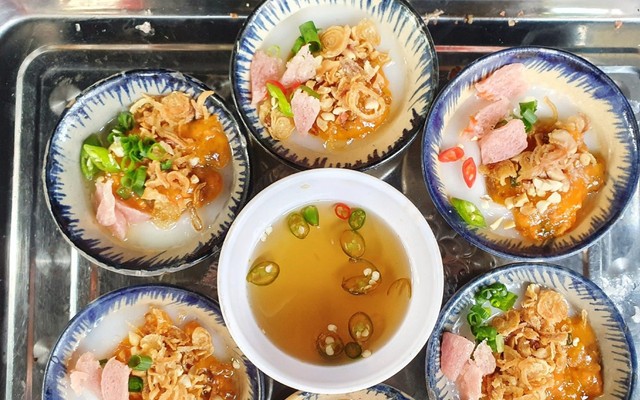 Má Phượng - Bèo & Nậm Gói - Lê Văn Đức
