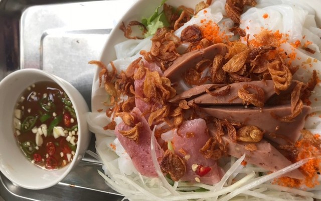 PHỤNG - Bún Mắm Thịt Quay - Núi Thành