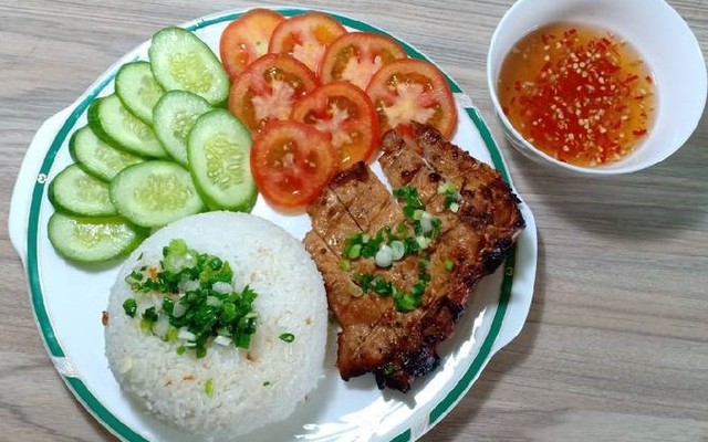 Cơm Tấm 499 - Quang Trung