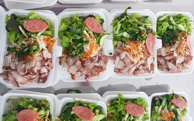 Bún Thịt Nướng Huynh Đệ - Đường Số 85