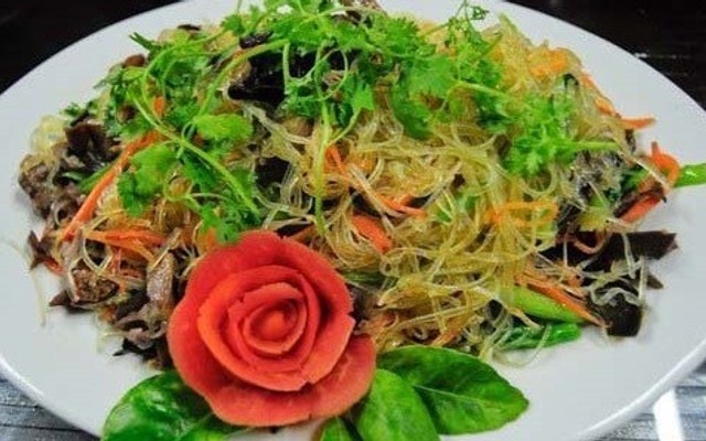 Xôi Cột Điện - Ngõ 26 Trần Thái Tông