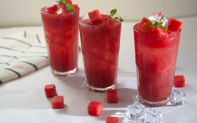 Sweet And Soul Kafe - Sữa Chua Ngũ Cốc & Trà Dưa Hấu Bạc Hà - Tôn Thất Tùng