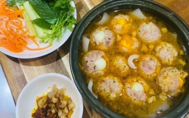 Bánh Mì Xíu Mại Đà Lạt - Nguyễn Kiệm