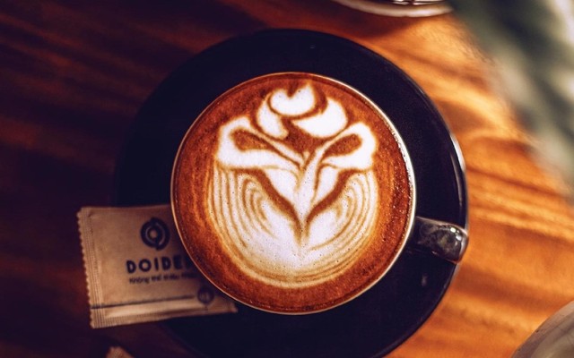 Cà Phê Đôi Dép - 20 Trần Phú