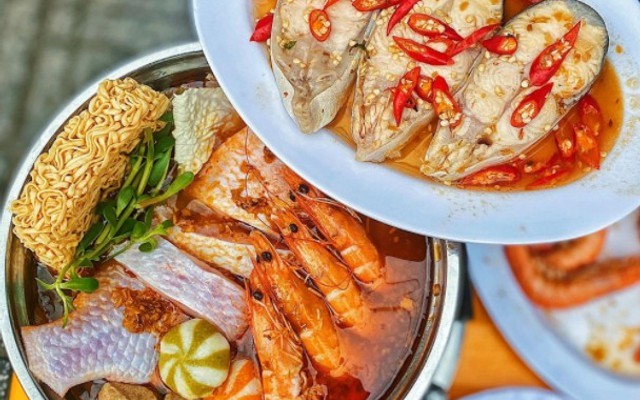 Tiệm Gà Luộc - Nguyễn Hữu Thọ