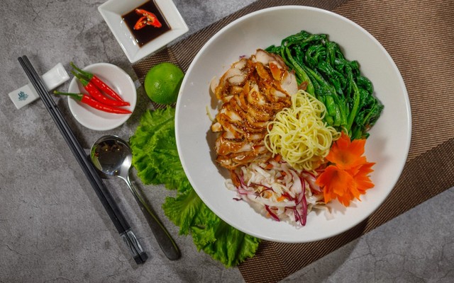 HOALING - Cơm Mỳ Trung Hoa - Nguyễn Du