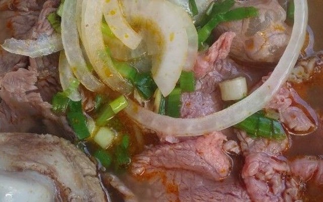 Vinh Thủy - Bún Bắp Bò Đà Lạt - Thích Quảng Đức