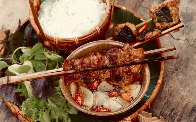 Bún Chả Ô Bun Cha - Nguyễn Hữu Huân