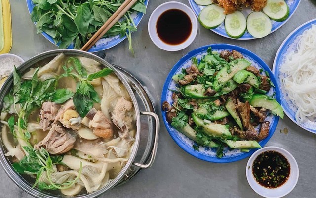 Quán Ăn 7 Sang - Lẩu & Gà Ta - Đại Lộ Bình Dương