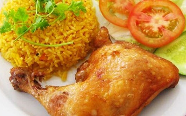 Cơm Nguyên Khang - Cơm Gà Xối Mỡ & Cơm Sườn Cọng - Đường Số 8