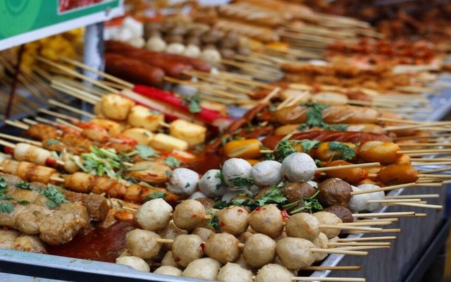 Mì Trộn Và Xiên Que Đệ Nhất - Nam Dư