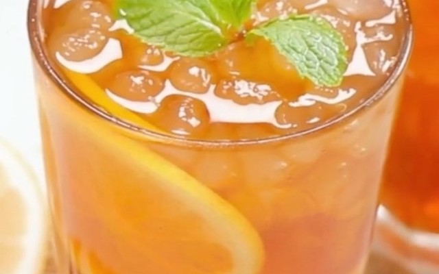 Trà Chanh Thuỷ Tiên - Da Heo Lắc Mắm Tỏi & Bánh Tráng Bơ Dẻo - Hoa Sứ