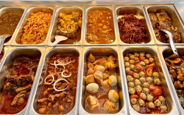 Cơm Phần Sơn Nhỏ - Nguyễn Văn Cừ Nối Dài