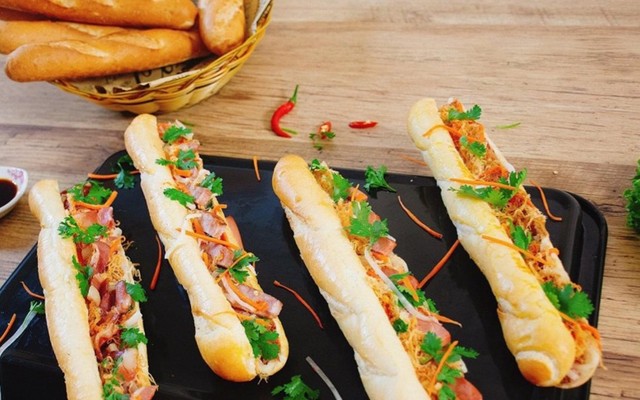 Bánh Mỳ Que Tứ Hải BN - Nguyễn Cao