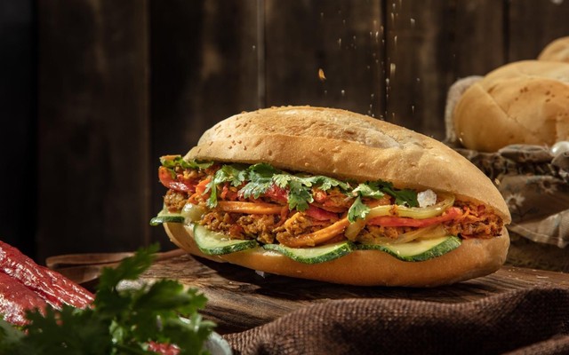 Bánh Mì Dân Tổ - Nam Pháp 1