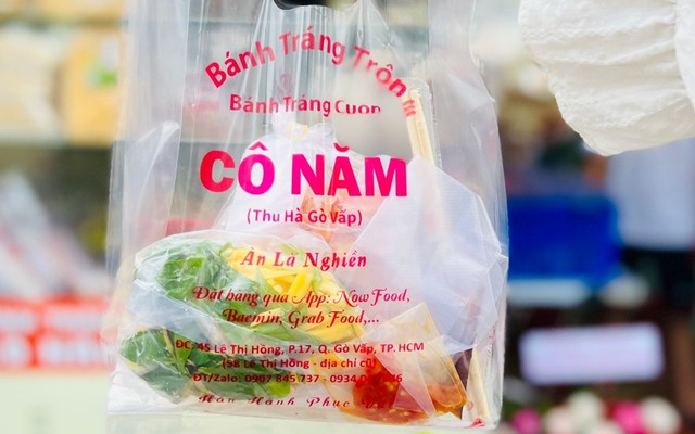 Cô Năm - Bánh Tráng Trộn & Sinh Tố - 84 Lê Thị Hồng