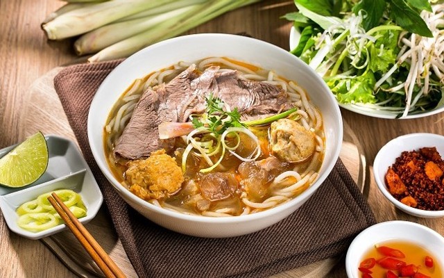 Bún Bò, Bún Rêu & Canh Bún Chị Ngân - 409/66 Nguyễn Oanh