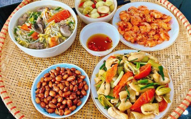 Quán Ăn Hằng - Cơm, Súp & Bánh Bèo - 96 Nguyễn Duy Hiệu