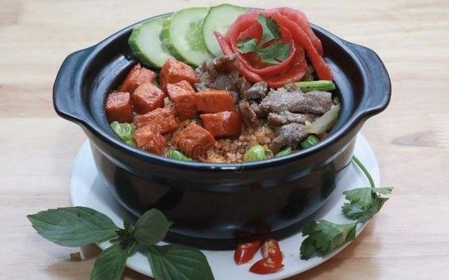 Cơm Xá Xíu Hà Nội - Phố Đồng Quang