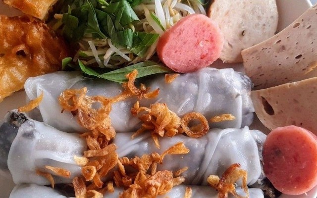 Quán Bánh Cuốn Nóng 193 - Lê Trọng Tấn