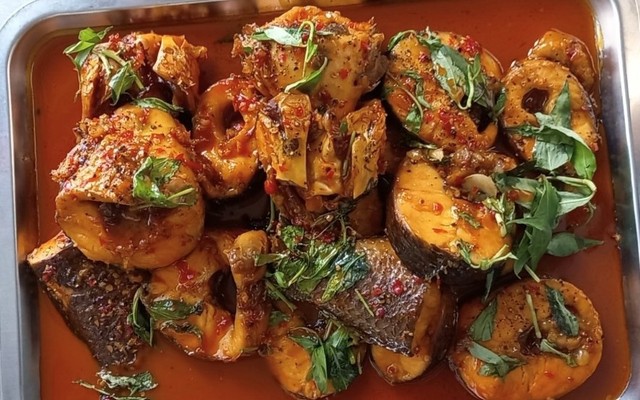 Hệ Thống Cơm Lưu Động Điểm Số 2 - Phan Trung