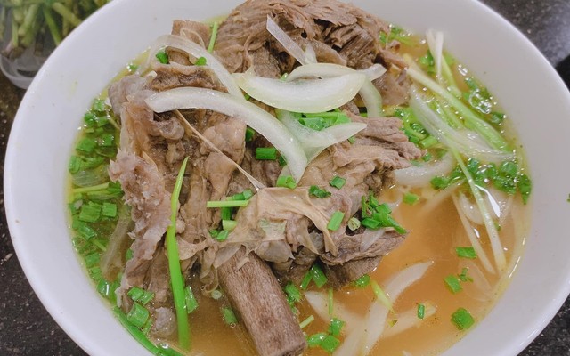 Phở Năm Ơi - Phở Trộn Bắp Hoa - Phan Huy Ích