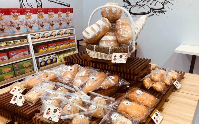 Momiji Bakery - Trần Nguyên Đán