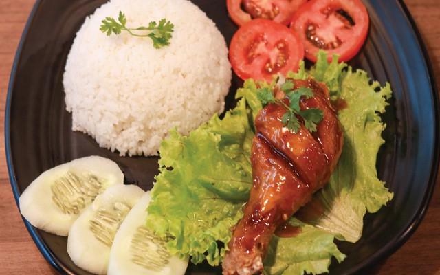 Cơm Văn Phòng Cô Nhung - Cơm Tám Thịt Kho Tàu Trứng Cút - Trần Bình