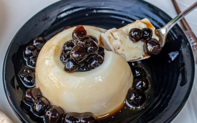 Hoa - Tào Phớ Số 1 Ao Sen