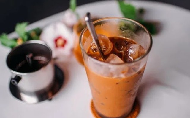 Cafe Ông Già - 51A Tú Xương