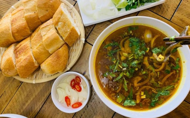 Lươn Cay - 214 Phong Định Cảng