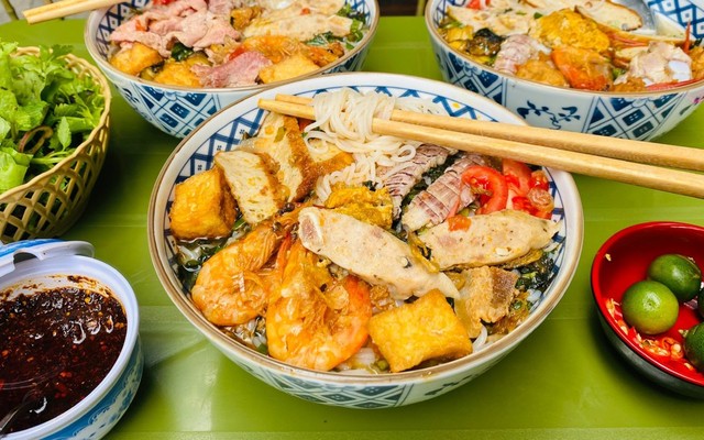 Bún Riêu Cua Ốc Bề Bề 168 - Trần Đại Nghĩa