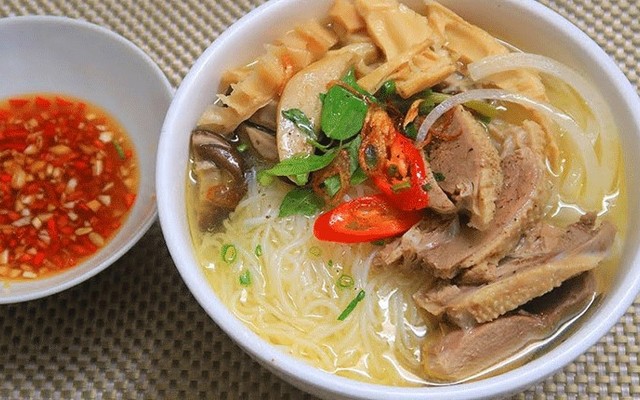 Quán Trang Vịt - Gỏi Vịt & Bún Măng Vịt - Đường Số 14