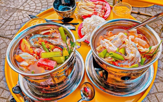 Lẩu Boy Mini 1 Người - Lẩu & Ăn Vặt - 84 Phạm Hùng