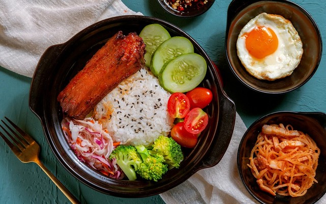 SOBO Kitchen - Cơm Tấm Hoàng Sa