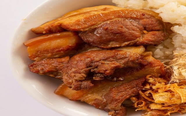 Xôi Thịt & Bún Mọc - Chính Kinh